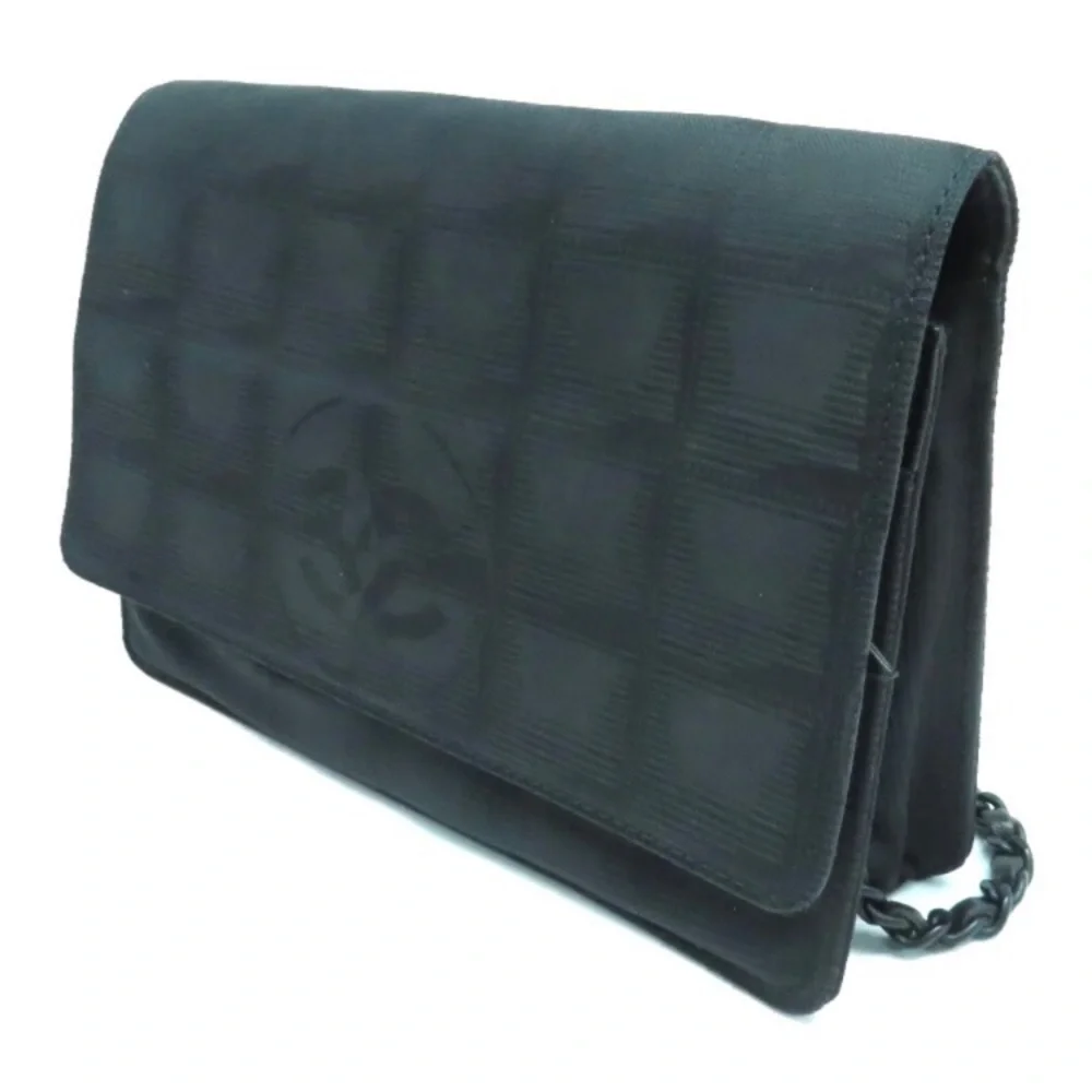 CHANEL CROSSBODY WOC - Picture 4 of 16